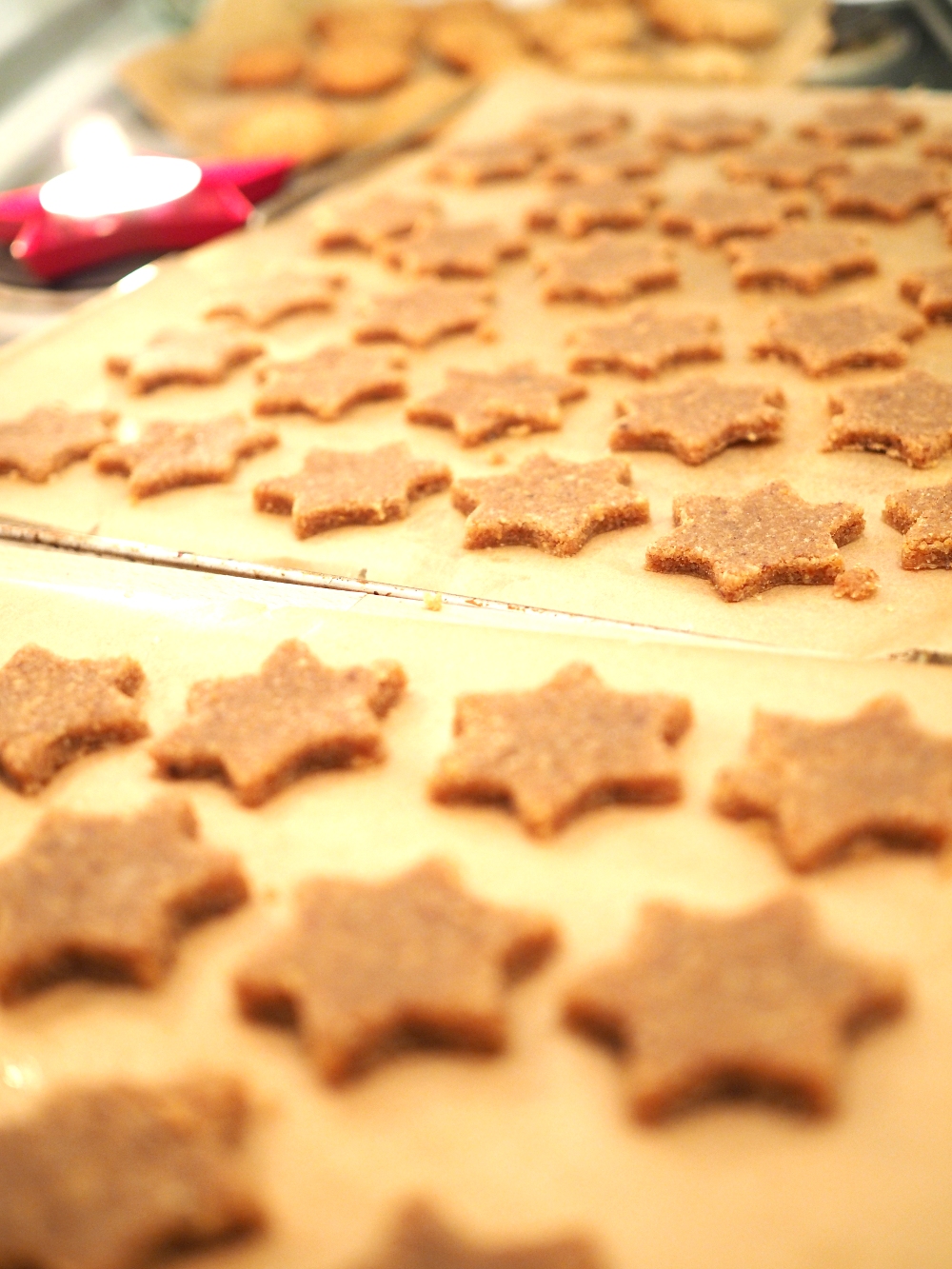 Vegan Cookies vegane plätzchen zimtsterne cinnamon stars vegetarian cake christmas cookies peanut cookies wehnachtsstimmung rezept otto.de #weihnachtenistindir