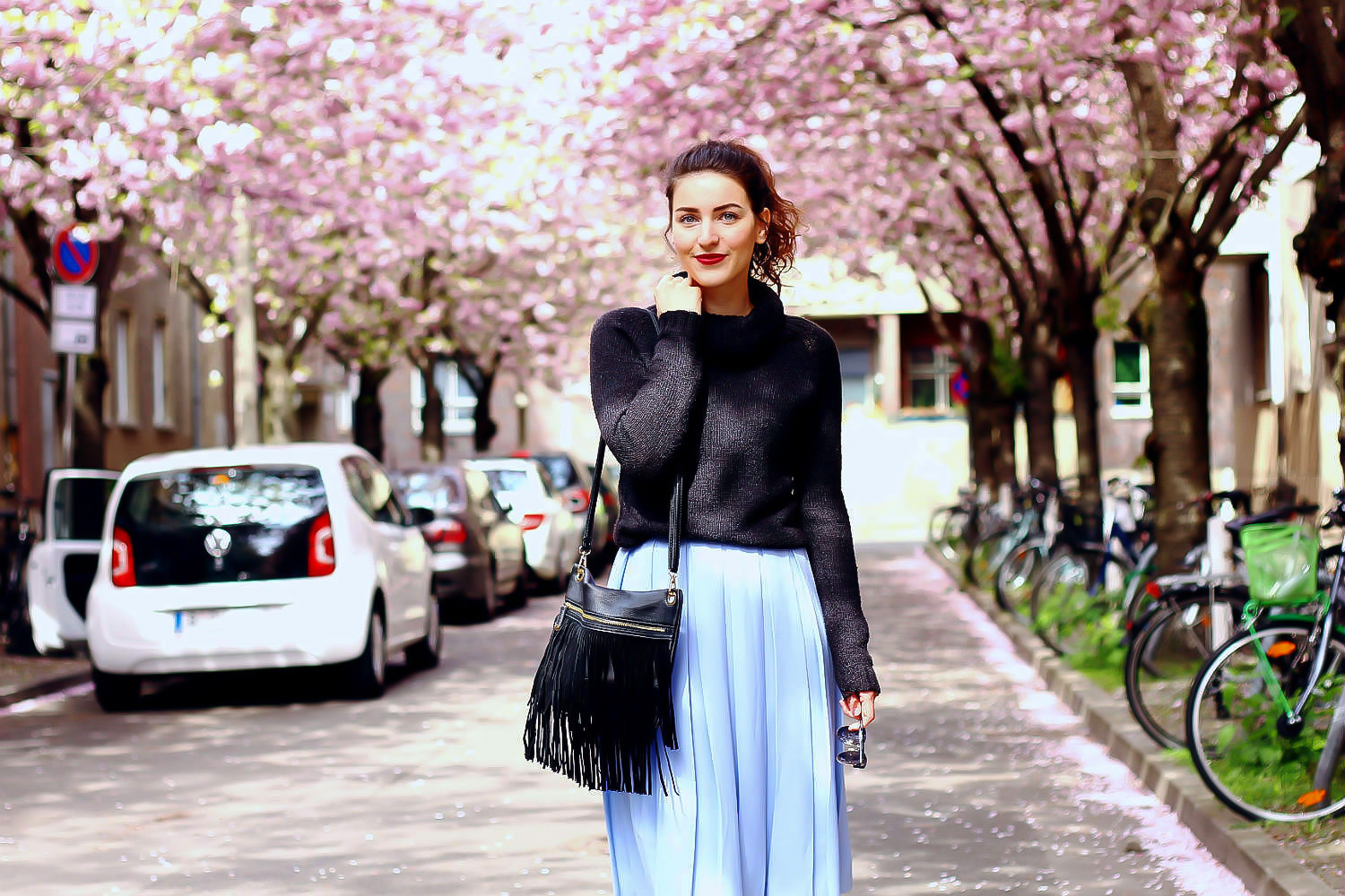 Midi Skirt Asos light blue vintage kitten heel ankle boots outfit streetstyle cherry blossom street berlin spring knitted turtleneck sweater spring looks-7