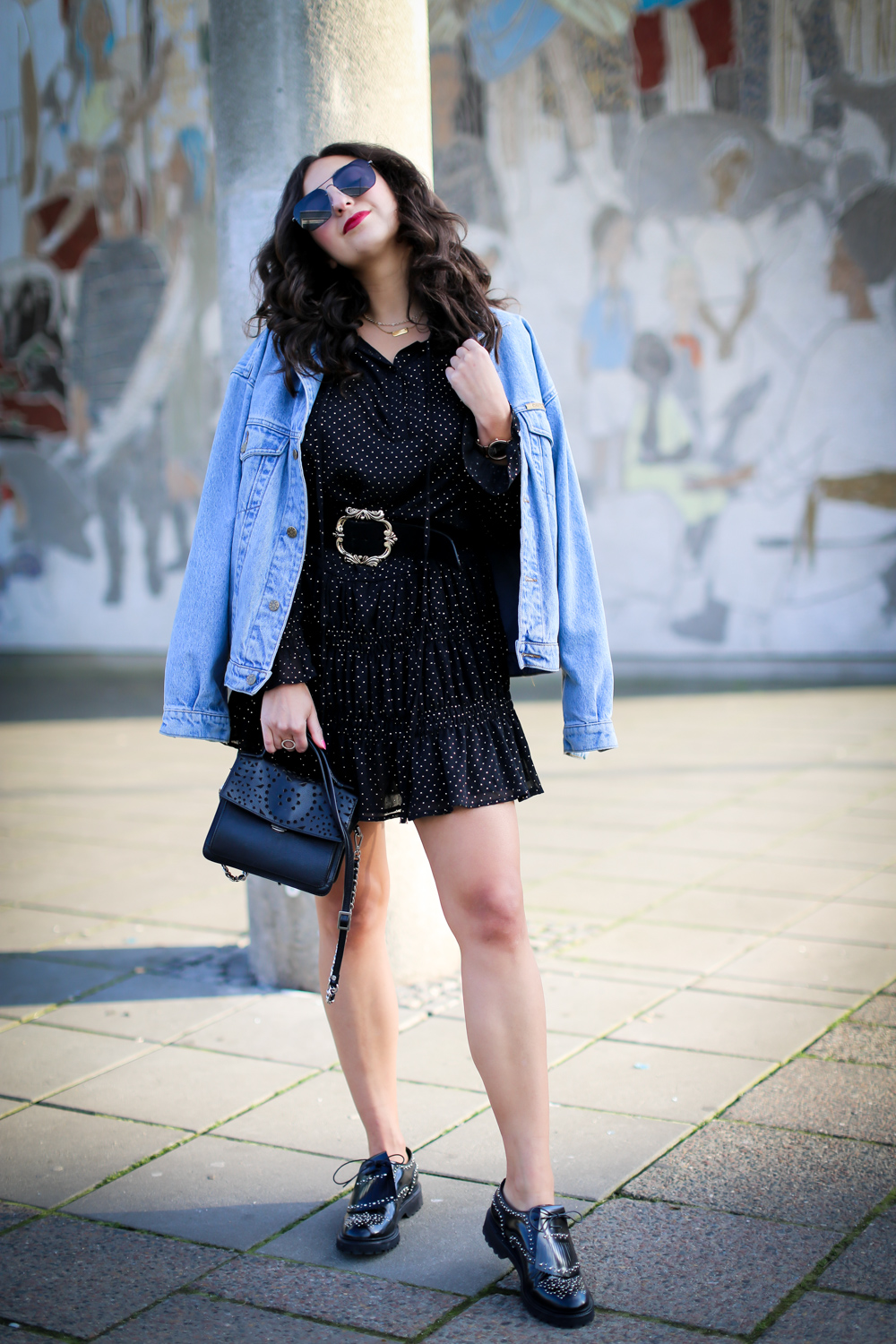 loavies black dotted dress scarosso oxford platform shoes denim jacket vintage jeansjacke spring streetstyle fashion blog modeblog berlin blog samieze-2