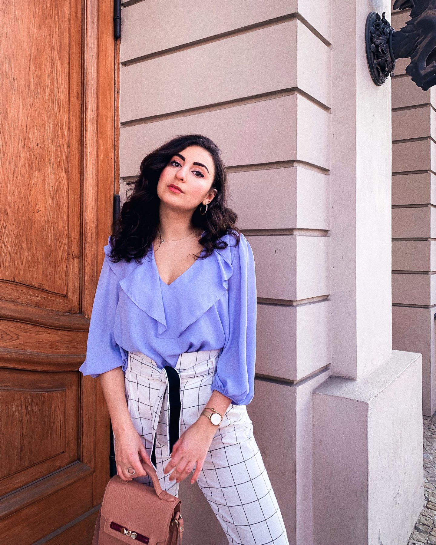 Spring Outfit Inspiration 2020 Fashion Blog berlin Zara Leather Skirt Puff Sleeves hm circile